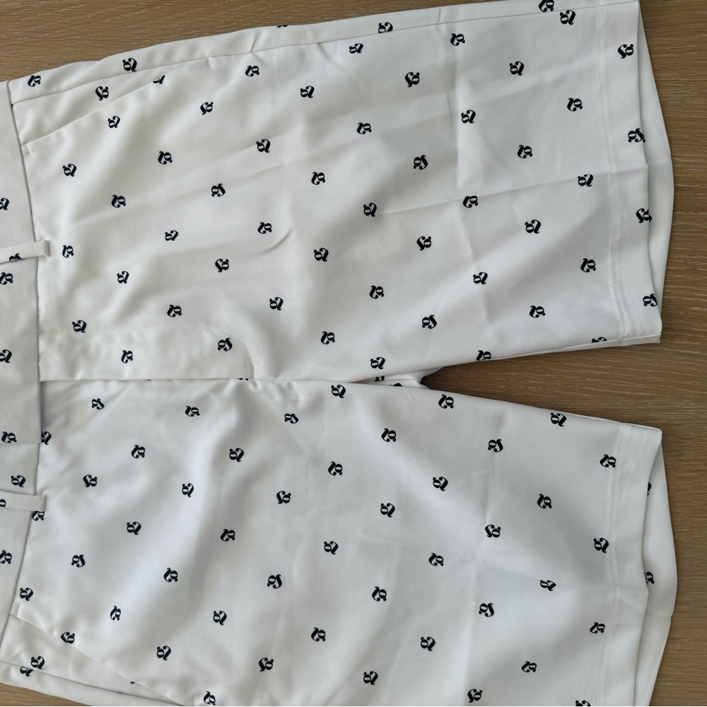 Men’s G/Fore 34 shorts